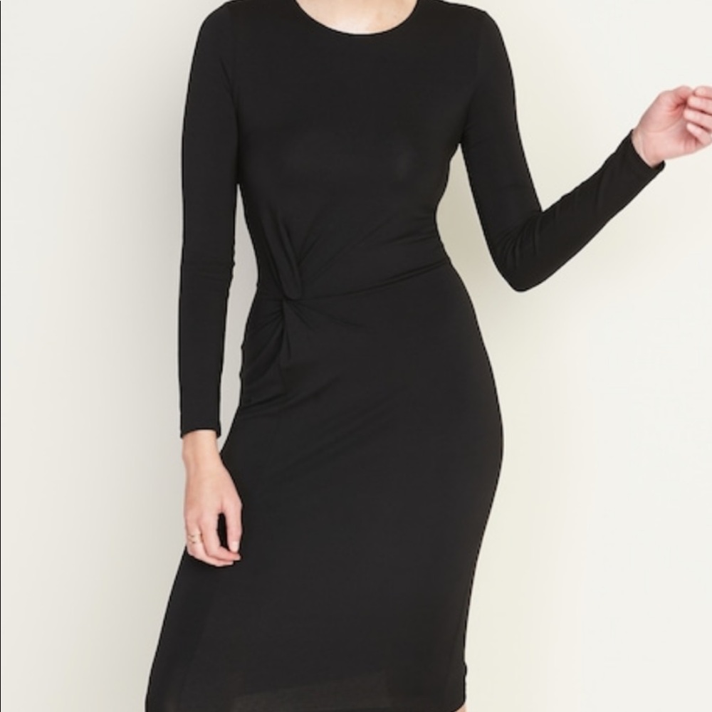 Old Navy maternity dress - long sleeve